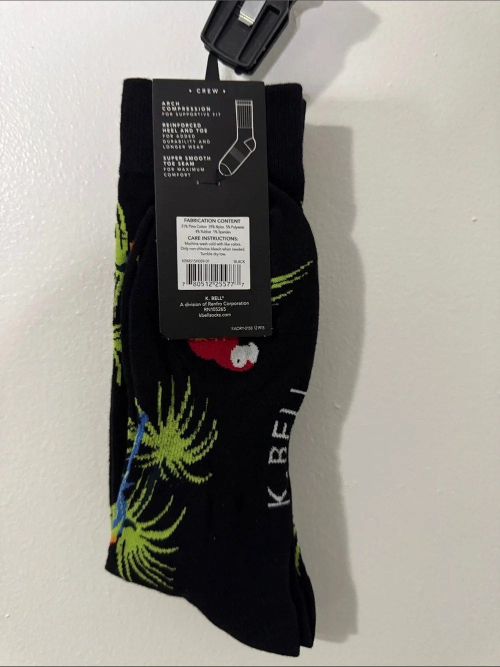 K. Bell Men’s Black Socks Size 10-13 with Colorful Parrot Print NWT